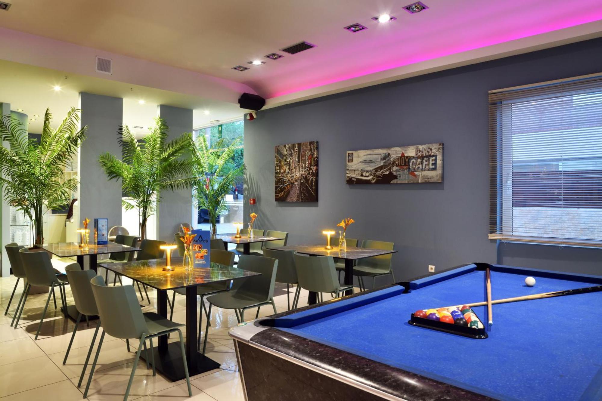 Akatos Hotel Agia Marina  Екстер'єр фото