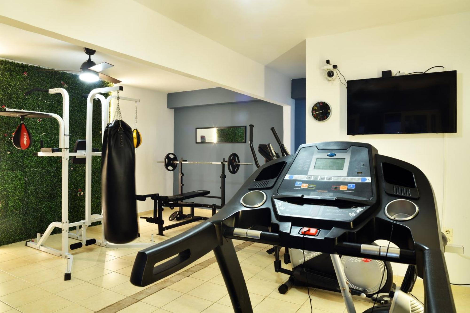 Akatos Hotel Agia Marina  Екстер'єр фото