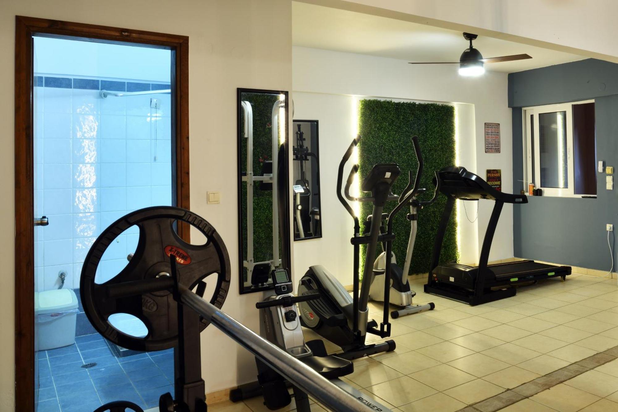 Akatos Hotel Agia Marina  Екстер'єр фото