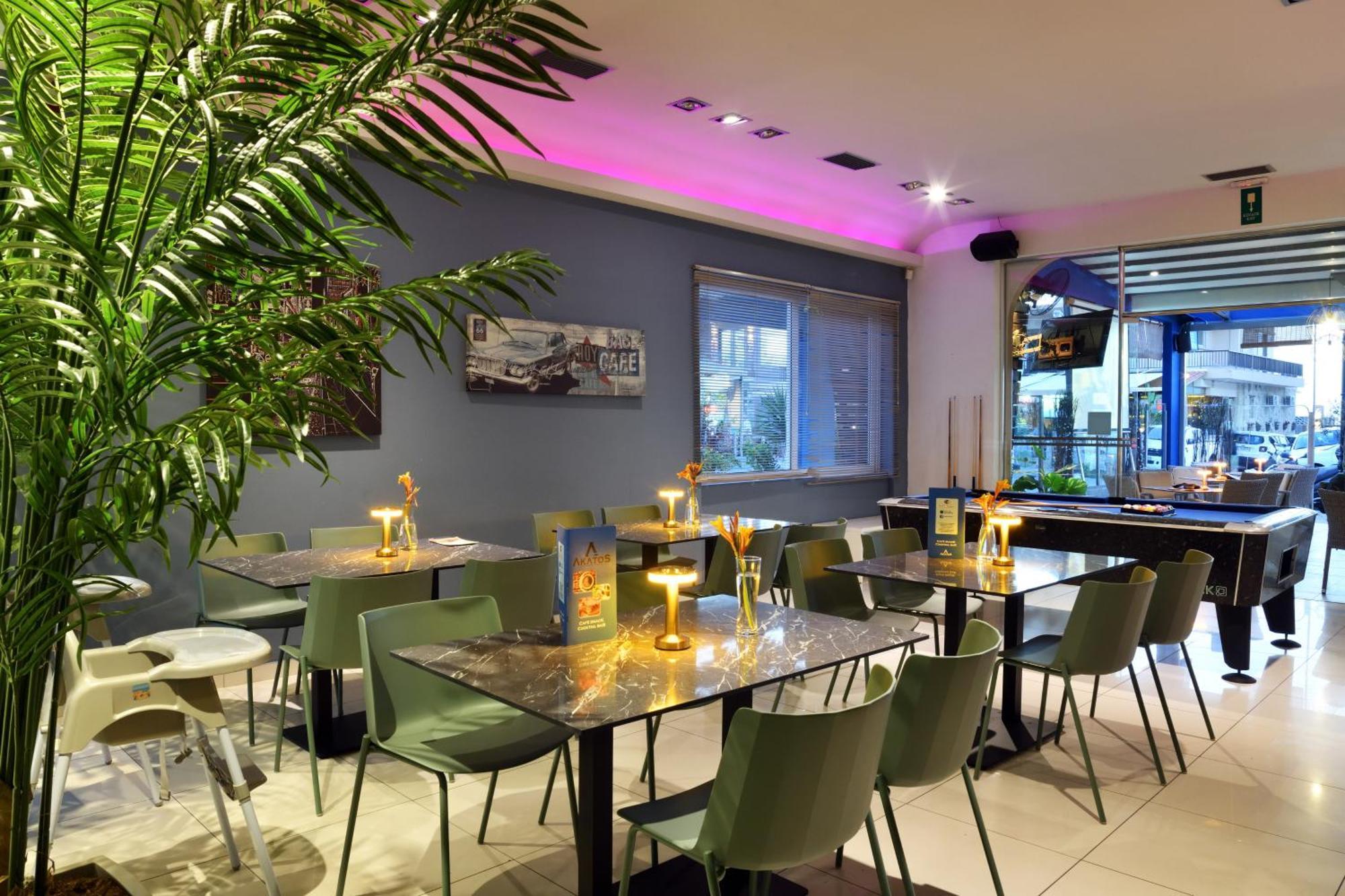 Akatos Hotel Agia Marina  Екстер'єр фото