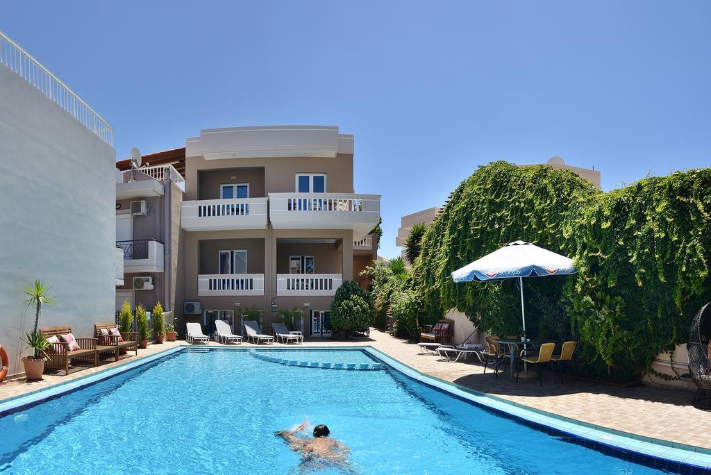 Akatos Hotel Agia Marina  Екстер'єр фото